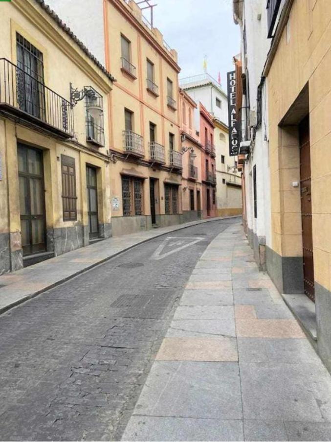 Grupo Limcotel Sonar En San Pablo-casco Antiguo Apartment *